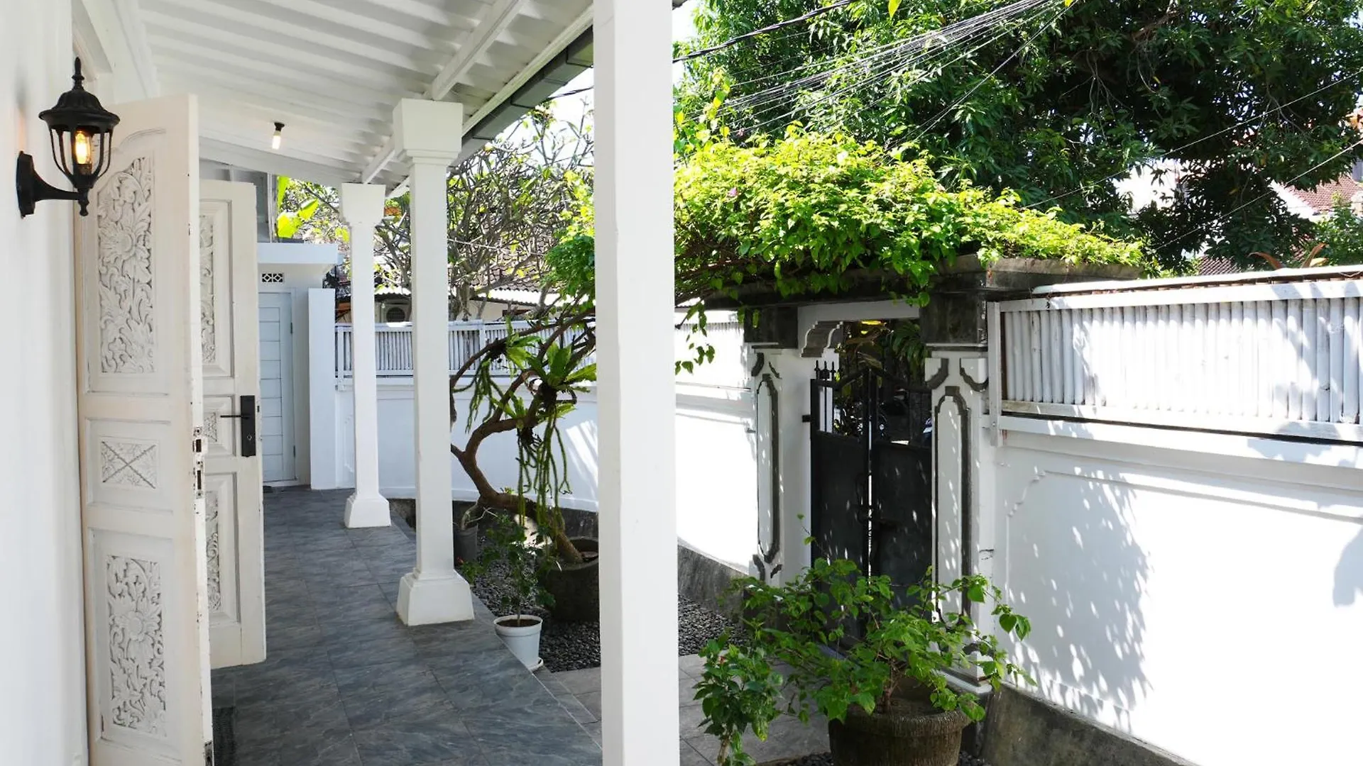 Villa The White House Seminyak 0*, Seminyak (Bali) Indonesia